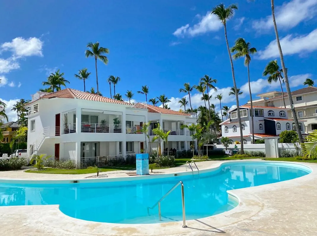 Blue Ocean Beachfront Villas & Apartments - Wifi, Pool, Bbq, Playa Los Corales Punta Cana