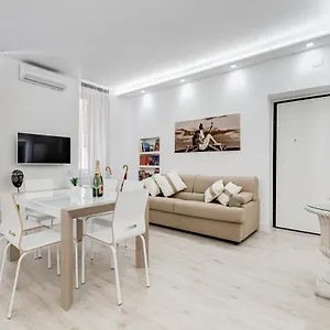  Apartamento Bmga L The White Crown In Testaccio Italia
